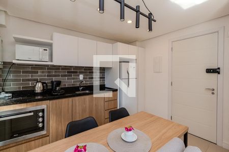 Sala/Cozinha de kitnet/studio para alugar com 1 quarto, 25m² em Farroupilha, Porto Alegre