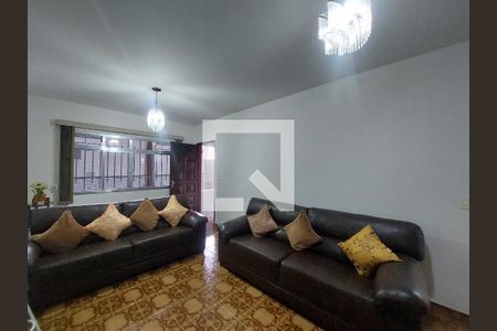 Sala de casa à venda com 3 quartos, 300m² em Jardim Diomar, São Paulo