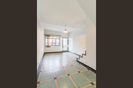 Sala de casa para alugar com 2 quartos, 120m² em Chácara Santo Antônio (zona Sul), São Paulo