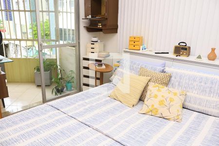 Quarto 1 de apartamento para alugar com 2 quartos, 97m² em Costa Azul, Salvador