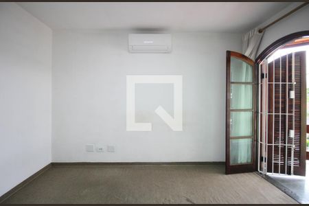 Suíte 1 de casa à venda com 3 quartos, 123m² em Vila Sonia, São Paulo