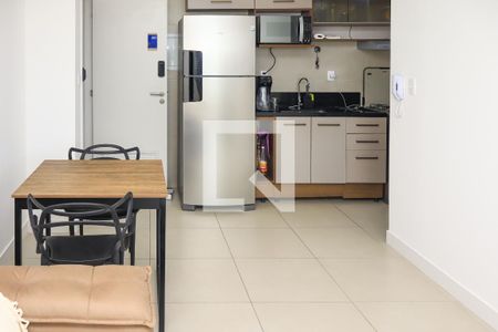 Sala de apartamento para alugar com 1 quarto, 54m² em Stella Maris, Salvador