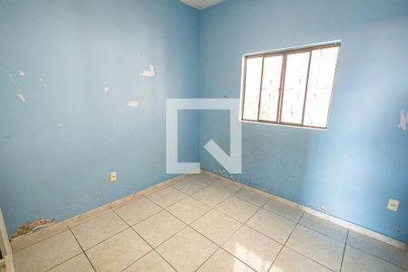 quarto 2 de casa à venda com 2 quartos, 180m² em Conjunto Confisco, Belo Horizonte