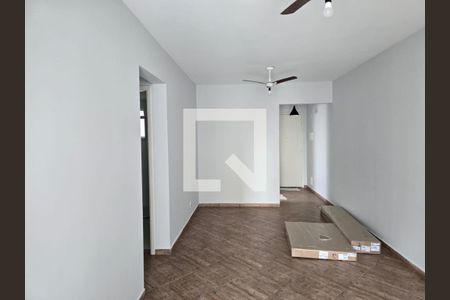 Sala de apartamento para alugar com 3 quartos, 76m² em Vila Augusta, Guarulhos