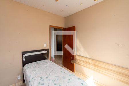 Quarto 2 de casa à venda com 3 quartos, 190m² em Tres Barras, Contagem