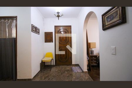 Casa à venda com 3 quartos, 240m² em Vila Charlote, São Paulo