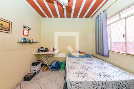 Casa à venda com 4 quartos, 240m² em Nova Gameleira, Belo Horizonte