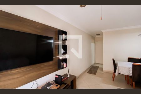 Sala de apartamento à venda com 3 quartos, 66m² em Vila Araguaia, São Paulo