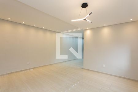 Sala de casa à venda com 2 quartos, 150m² em Jardim Lideranca, São Paulo