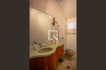 Lavabo de casa para alugar com 7 quartos, 350m² em Jardim da Saúde, São Paulo