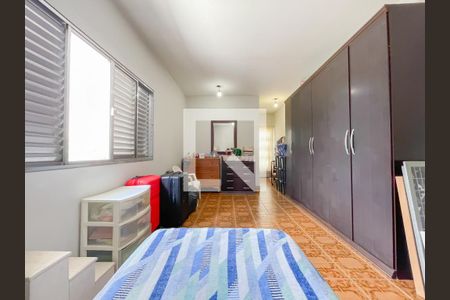 Suíte 1 de casa à venda com 4 quartos, 210m² em Vila Yara, Osasco