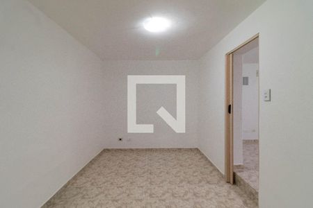 Quarto de casa para alugar com 2 quartos, 50m² em Vila Ipojuca, São Paulo