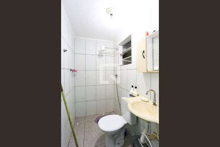 Casa para alugar com 1 quarto, 45m² em Jardim Oliveiras, Taboão da Serra