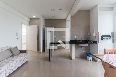 Sala de kitnet/studio para alugar com 1 quarto, 40m² em Vila Mogilar, Mogi das Cruzes