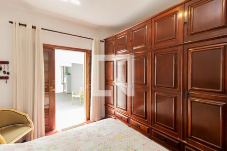 Quarto 1 de casa para alugar com 3 quartos, 200m² em Itaquera, São Paulo