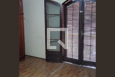 Quarto de casa à venda com 4 quartos, 147m² em Jardim Alzira Franco, Santo André