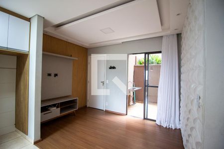 Sala de apartamento para alugar com 2 quartos, 62m² em Centro, Votorantim