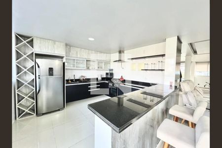 Cozinha de casa de condomínio para alugar com 3 quartos, 300m² em Mário Quintana, Viamão