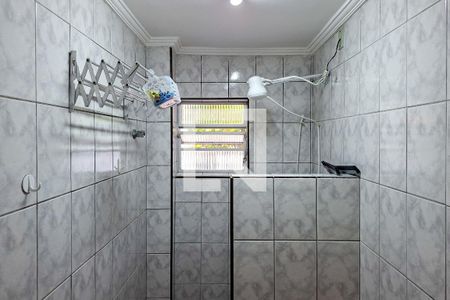 Banheiro de kitnet/studio para alugar com 1 quarto, 30m² em Canto do Forte, Praia Grande