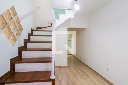 Sala de casa para alugar com 2 quartos, 150m² em Vila Verde, São Paulo