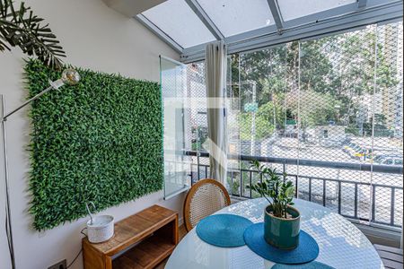 Varanda integrada de apartamento à venda com 2 quartos, 70m² em Vila Cruz das Almas, São Paulo