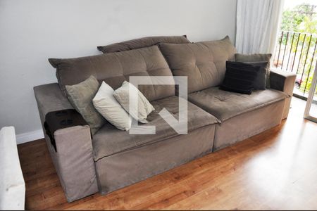 Detalhe - Sala e Sala de Jantar de apartamento para alugar com 3 quartos, 57m² em Freguesia do Ó, São Paulo