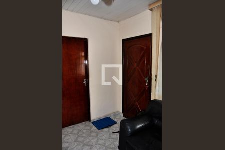 Detalhe - Sala de casa para alugar com 3 quartos, 400m² em Jardim Monjolo, São Paulo