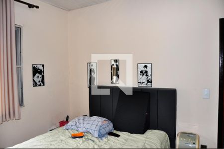 Detalhe - Quarto 01 de casa para alugar com 3 quartos, 400m² em Jardim Monjolo, São Paulo