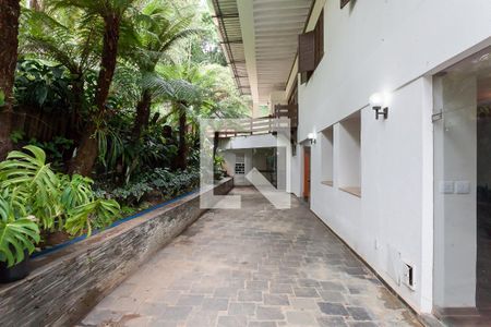 Varanda de casa de condomínio à venda com 7 quartos, 970m² em Ville de Montagne, Nova Lima