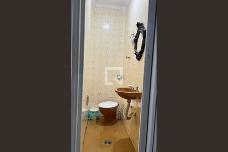 Banheiro de casa para alugar com 3 quartos, 205m² em Jardim Sao Roberto, Guarulhos