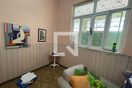 Quarto de casa para alugar com 4 quartos, 360m² em Vila Paula, Duque de Caxias