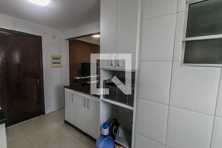 Cozinha de apartamento para alugar com 3 quartos, 167m² em Stiep, Salvador