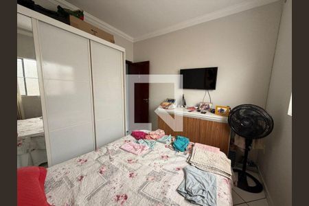 Casa à venda com 3 quartos, 130m² em Europa, Contagem
