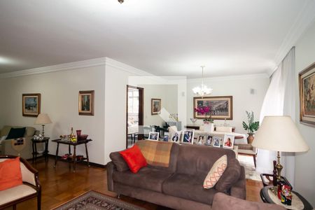 Sala de apartamento para alugar com 3 quartos, 202m² em Morro dos Ingleses, São Paulo