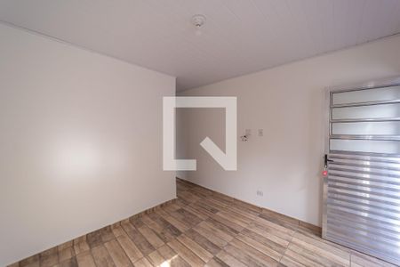 Sala de casa para alugar com 3 quartos, 80m² em Vila Araguaia, São Paulo