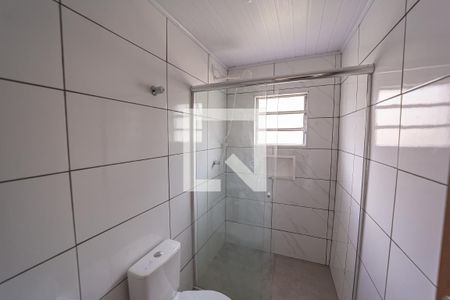 Banheiro de casa para alugar com 3 quartos, 80m² em Vila Araguaia, São Paulo