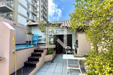 Apartamento para alugar com 3 quartos, 210m² em Humaitá, Rio de Janeiro