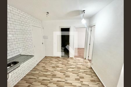 Sala/Cozinha de apartamento para alugar com 2 quartos, 37m² em Vila Hebe, São Paulo