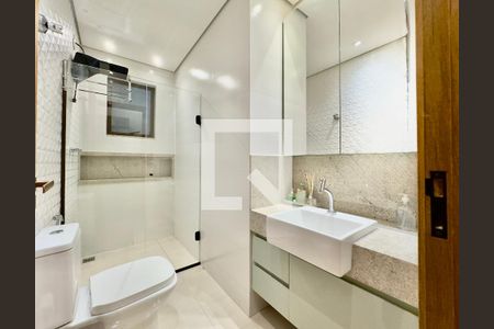 Casa à venda com 4 quartos, 490m² em Nova Cachoeirinha, Belo Horizonte