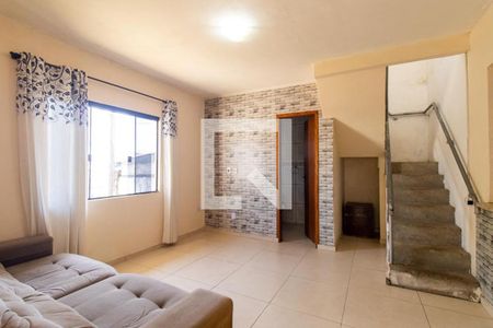 Sala de casa para alugar com 3 quartos, 200m² em Tatuquara, Curitiba