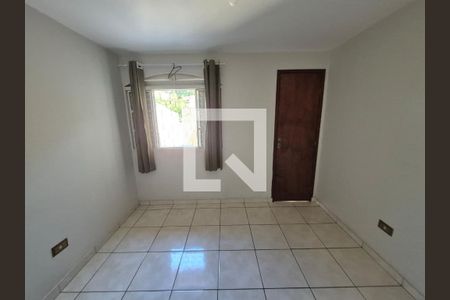 Quarto de casa para alugar com 2 quartos, 71m² em Jardim Mitsutani, São Paulo