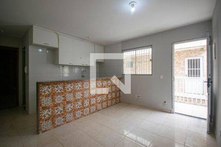 Casa para alugar com 1 quarto, 55m² em Curicica, Rio de Janeiro