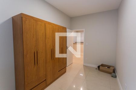 Quarto 1 de apartamento para alugar com 2 quartos, 90m² em Centro, Belo Horizonte