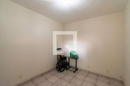 1º andar - Quarto 1 de casa à venda com 7 quartos, 360m² em Bonsucesso, Rio de Janeiro