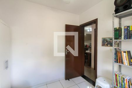 Casa de Condomínio à venda com 3 quartos, 79m² em Niterói, Canoas