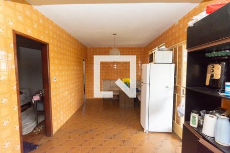 Casa à venda com 3 quartos, 300m² em Eldorado, Contagem