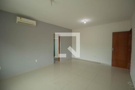 Suíte 1 de casa de condomínio para alugar com 3 quartos, 200m² em Galo Branco, São Gonçalo