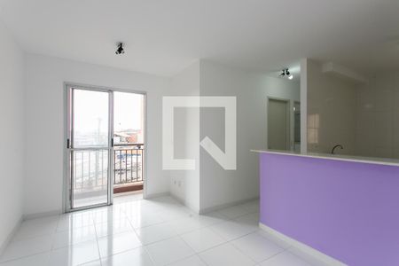 Sala de apartamento para alugar com 2 quartos, 48m² em Vila Taquari, São Paulo