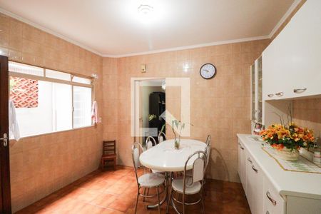 Cozinha de casa à venda com 4 quartos, 160m² em Conjunto Residencial Santa Terezinha, São Paulo