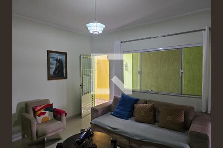 Sala de casa à venda com 3 quartos, 400m² em Jardim Jovaia, Guarulhos